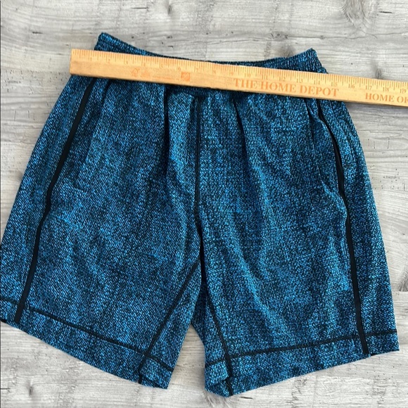 Lululemon Pace Breaker Blue Athletic Men's Shorts - Picture 6 of 7